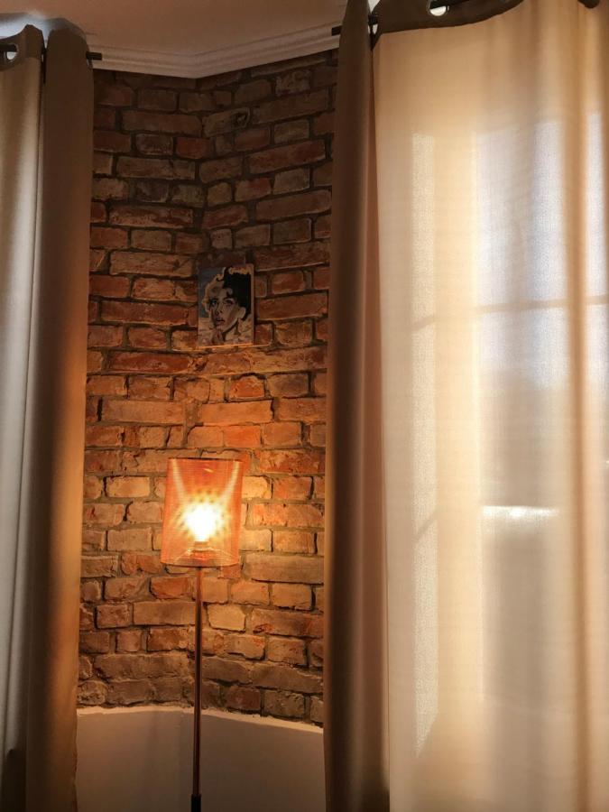 Moderne, Stilvolle In 84m2 Apartment