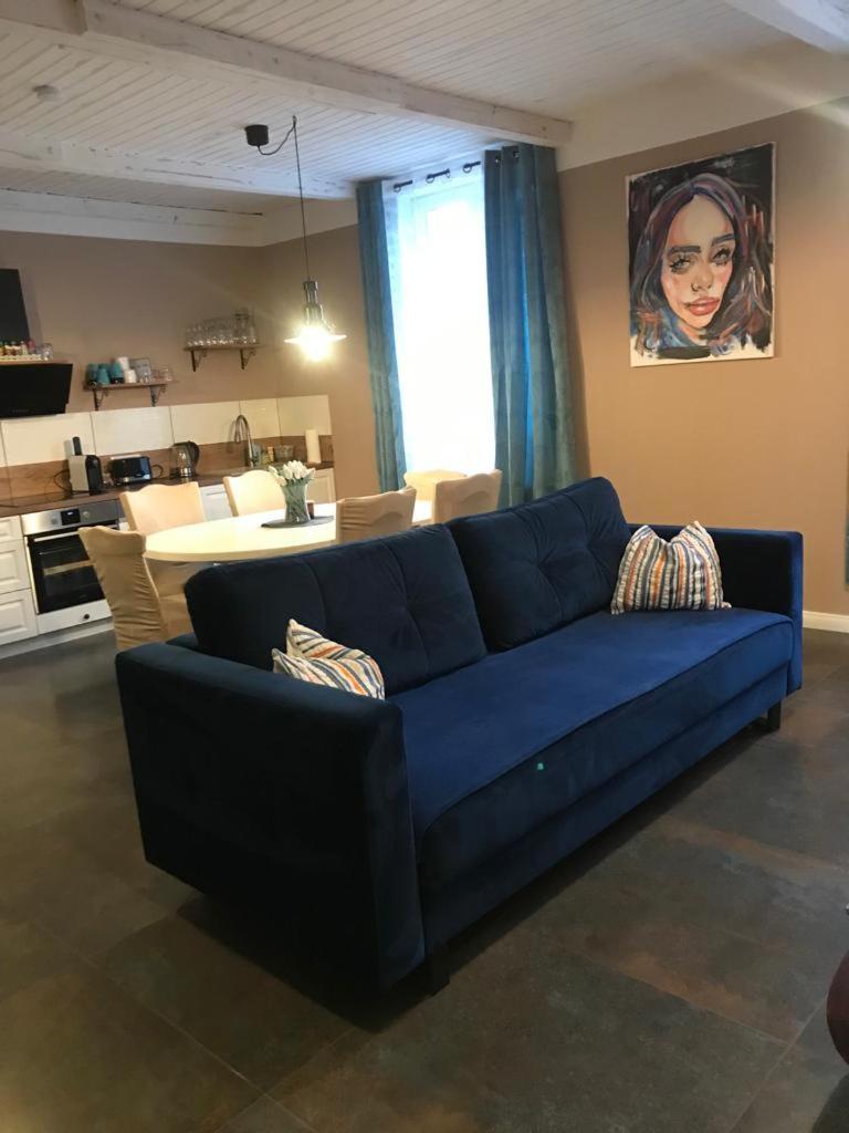 Moderne, Stilvolle In 84m2 Apartment *